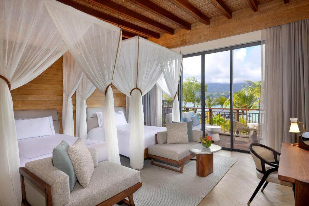 Praslin Luxury Pool Villa in Mahé